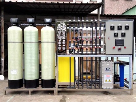 反渗透加碱产生的反应机理